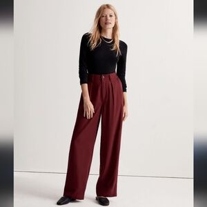 Madewell - The Neale Straight - Leg Pant in Drapeweave - Cabernet - size 2